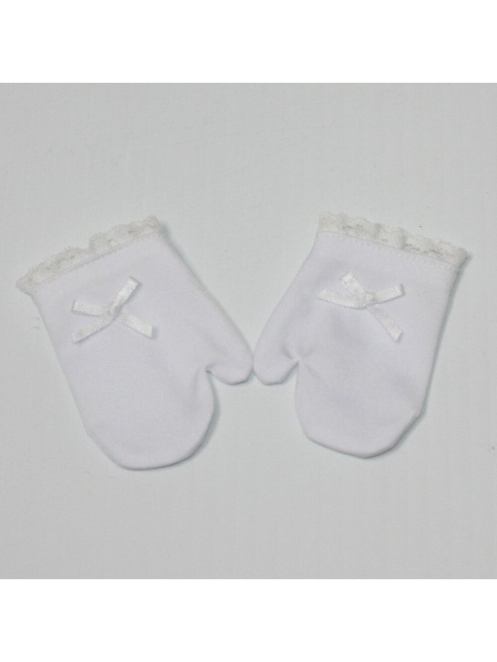 American Girl Maryellen Larkin Accessories White Gloves with Lace Trim for Dolls